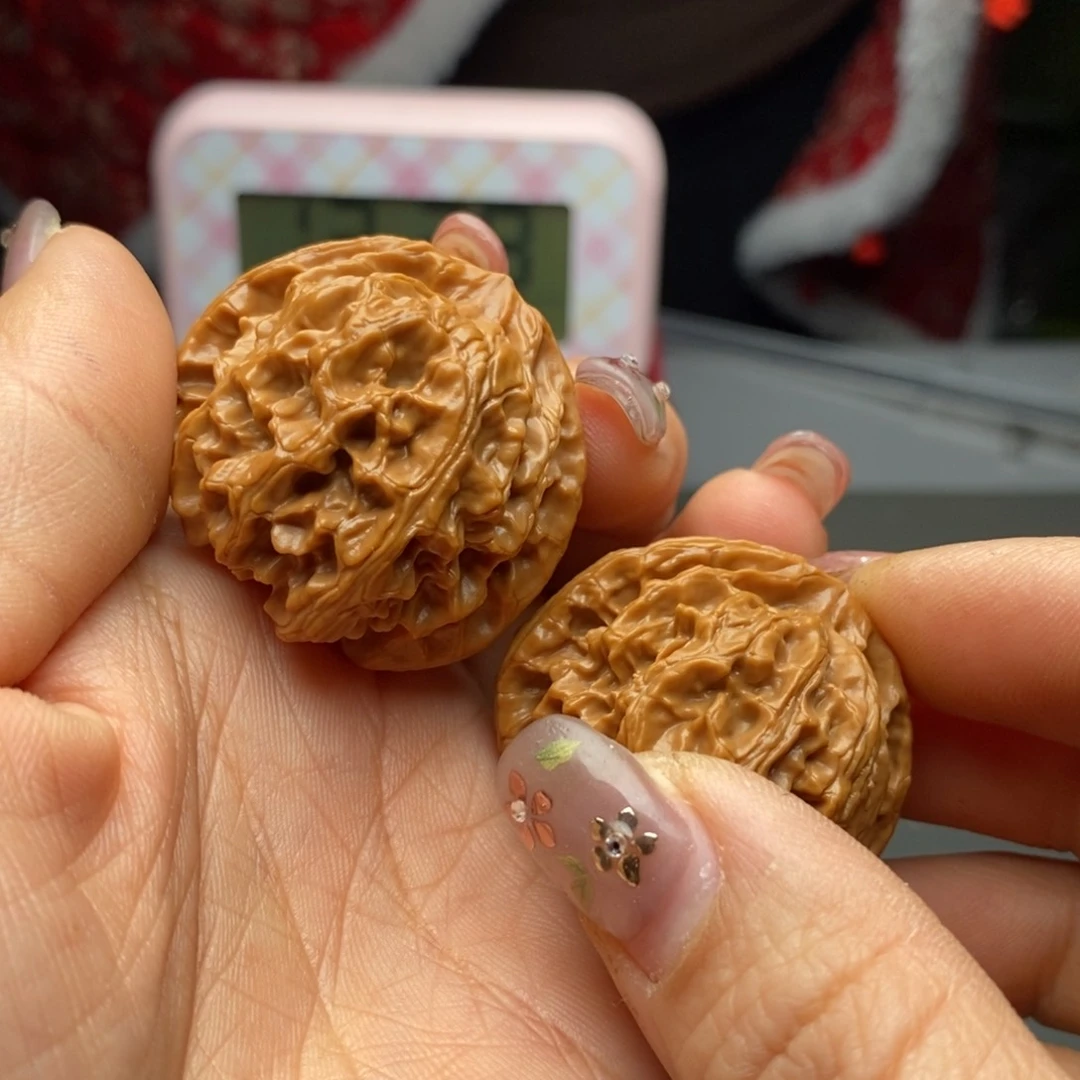 文玩核桃把件快*苹果园