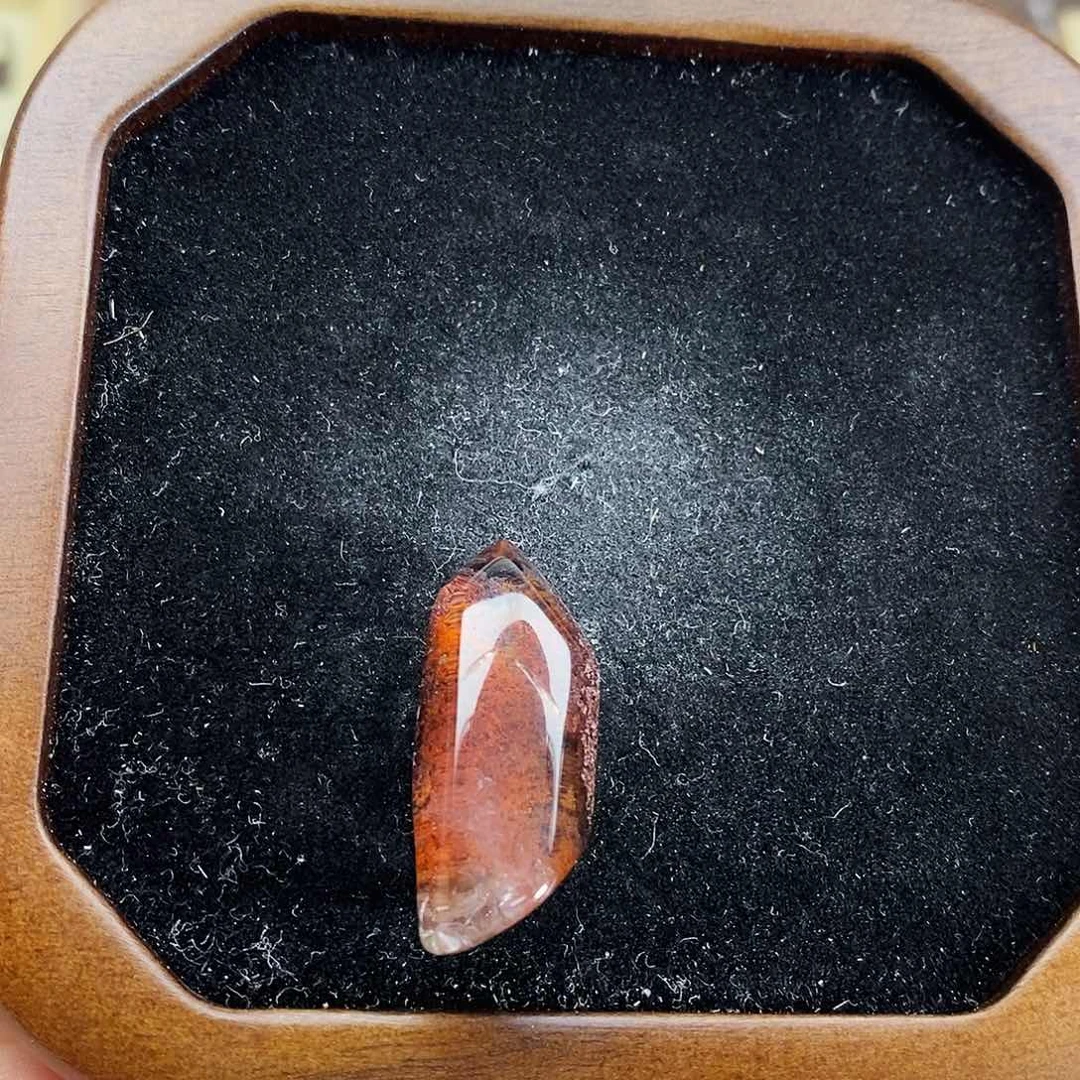 未镶嵌颈饰水晶小***悠水晶