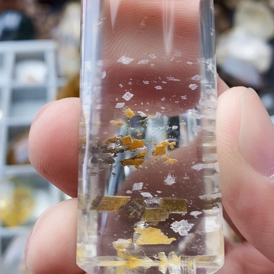 水晶天然水晶透亮光泽未镶嵌鹑***餮