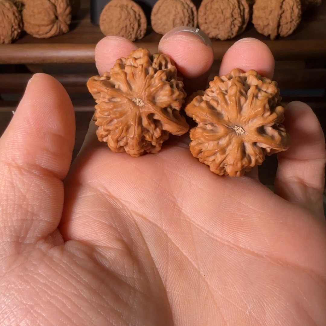 文玩核桃吊坠秦闷34