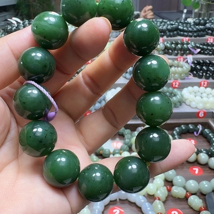 未镶嵌手链和田玉（碧玉）卡17