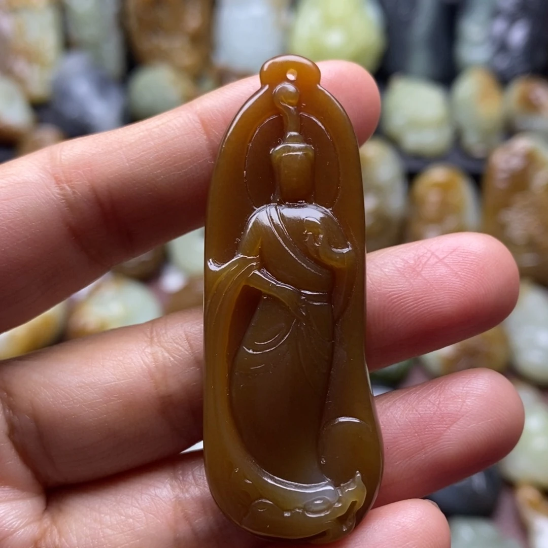 吊坠(不含链)未镶嵌和田玉（糖玉）