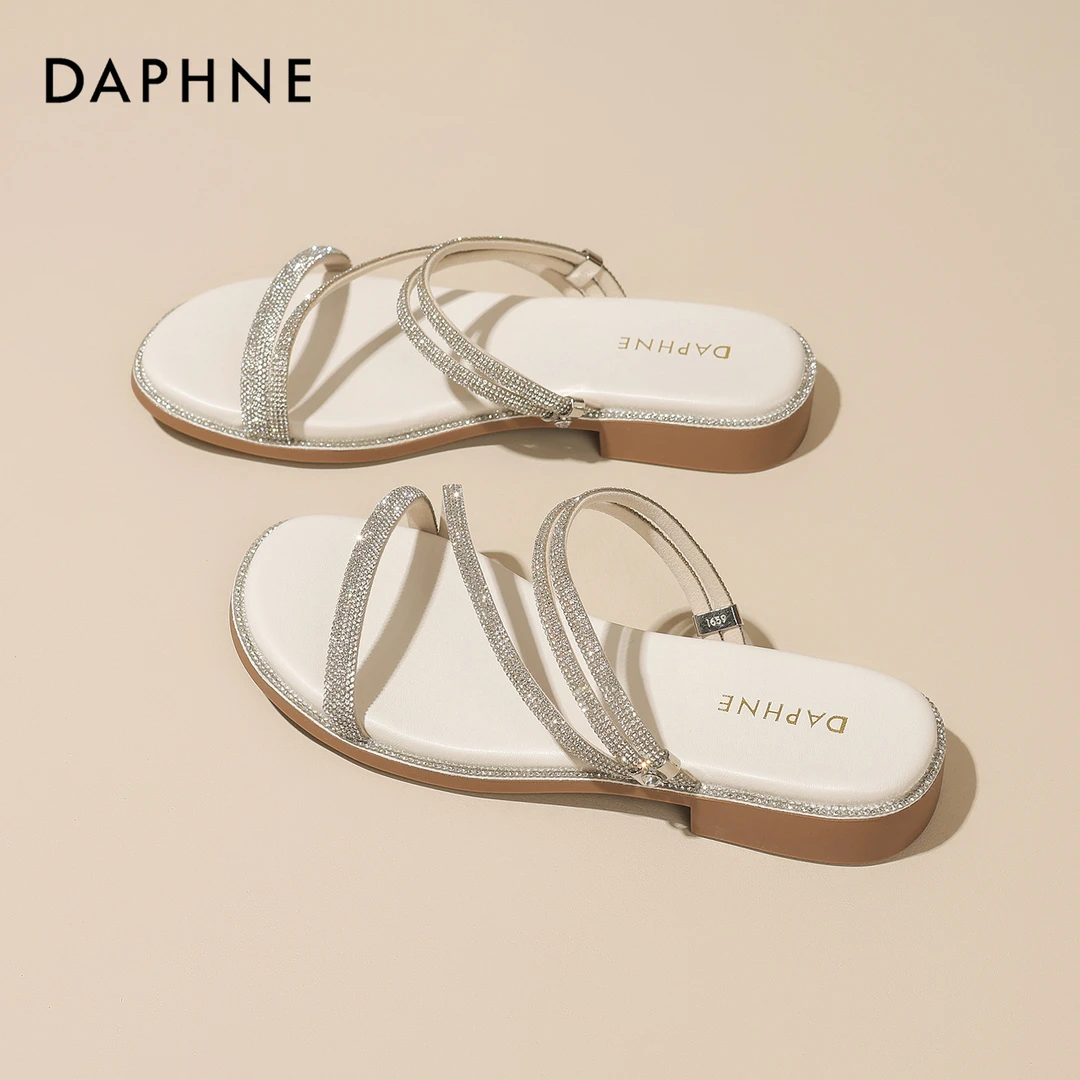 达芙妮软底水钻凉鞋女款2025夏季新款女士外穿平底不累脚两穿拖鞋