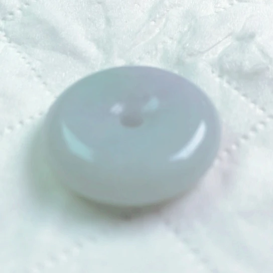 翡翠颈饰未镶嵌吊坠