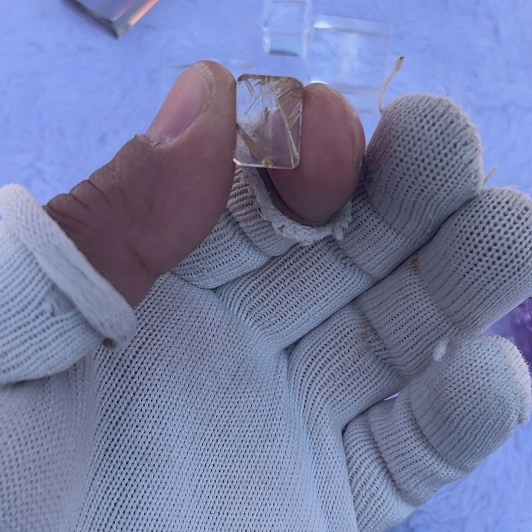 烟晶戒指银S925镶嵌L****I发金小牌