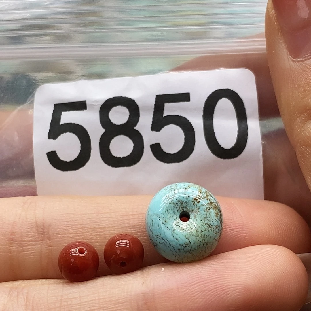 南红玛瑙未镶嵌颈饰