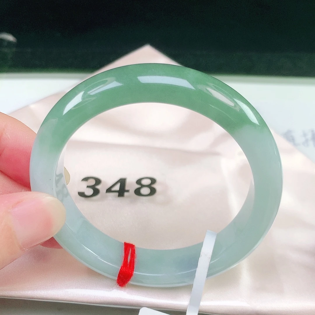 未镶嵌手镯翡翠348