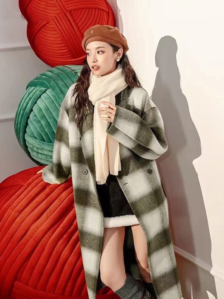 绿色格子大衣女秋冬2025新款气质高级感长款过膝毛呢外套DK