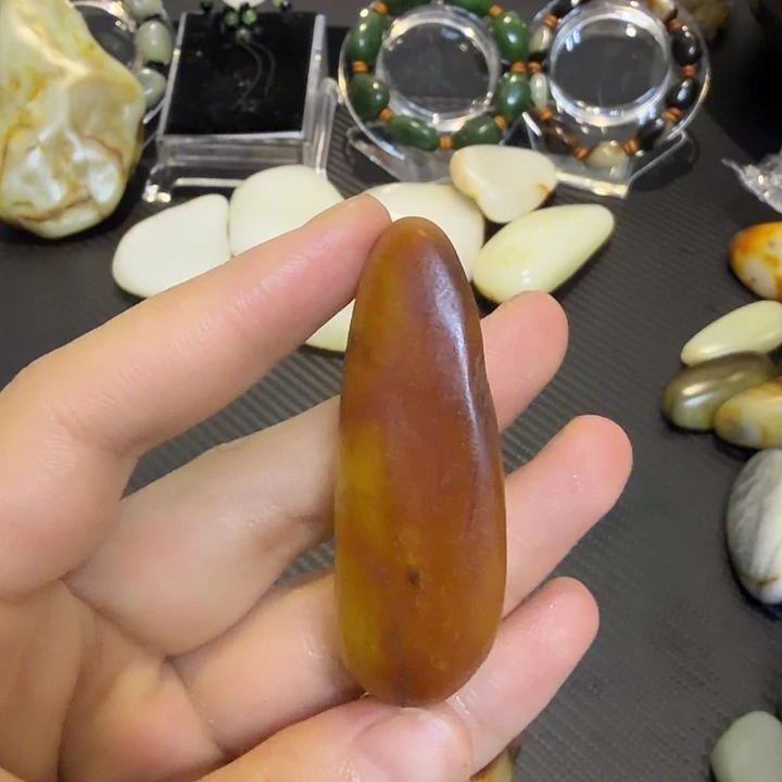 尘***埃和田玉未镶嵌挂件