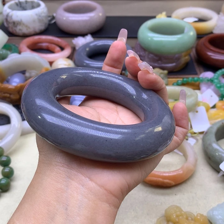 石英质玉1358975578未镶嵌云*躲