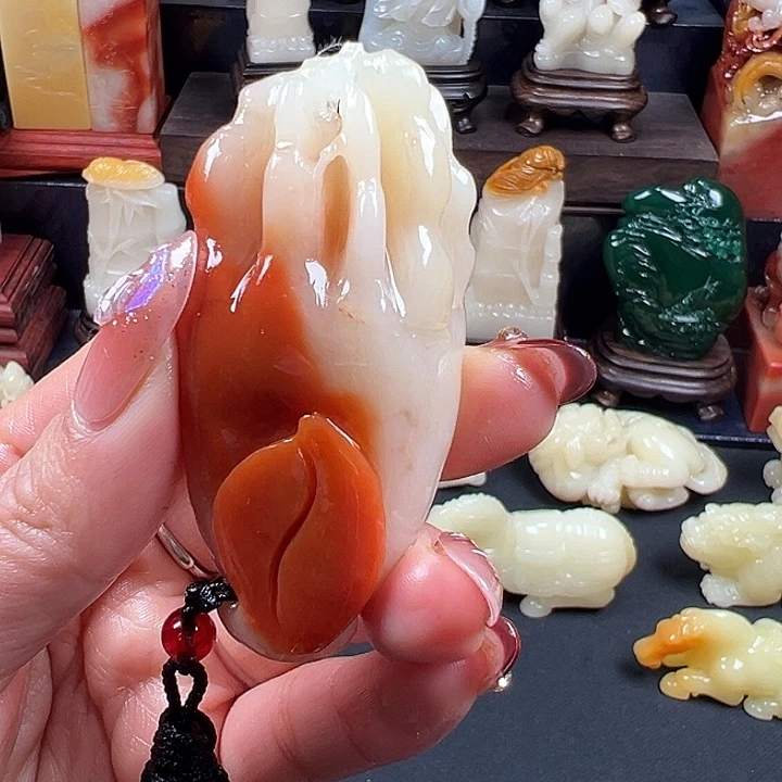 寿山石后*儿老性芙蓉石