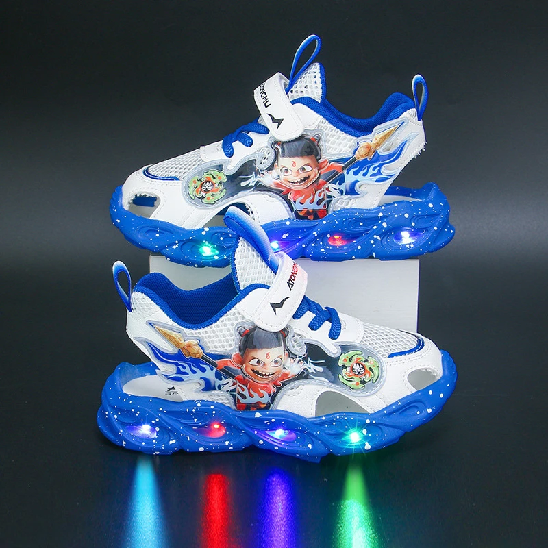 运动夏季包头男运动凉鞋凉鞋春秋网面奥特曼男孩发光带灯儿童凉鞋