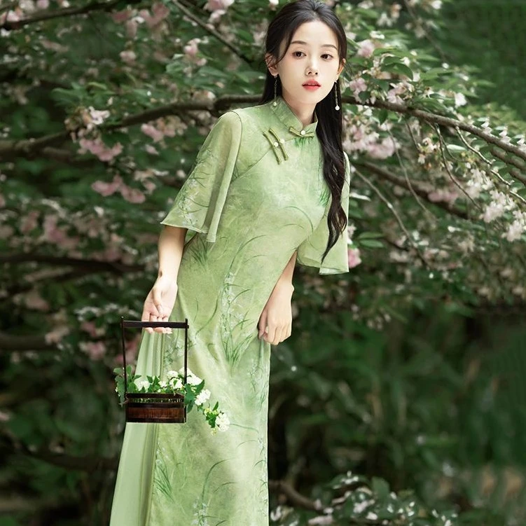桂香落人衣丨年轻款送考奥黛旗袍新款优雅倒大袖新中式绿色少女夏
