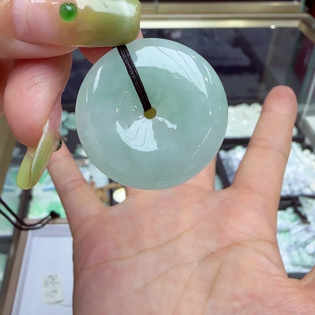 翡翠未镶嵌颈饰巳**意P H158