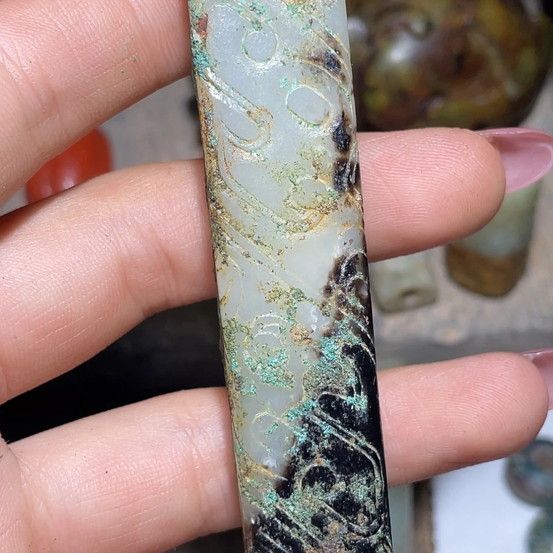 玉***间和田玉（糖玉）未镶嵌挂件