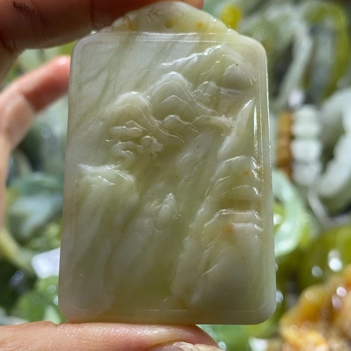 岫玉未镶嵌岫玉吊坠