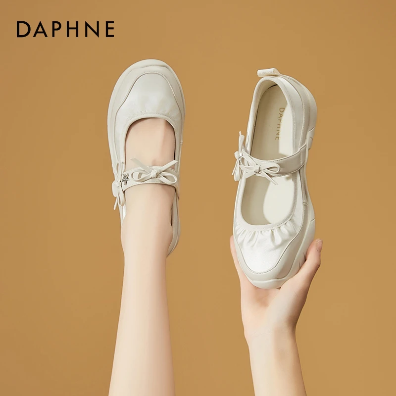 达芙妮时尚甜美蝴蝶结单鞋女2025春季新款休闲软底百搭芭蕾平底鞋