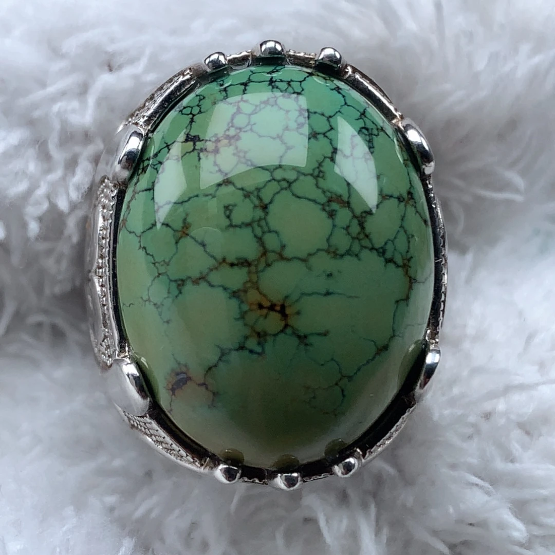 铂***砳绿松石未镶嵌颈饰