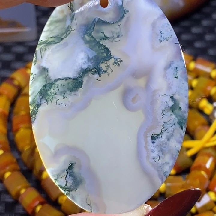 玛瑙/玉髓颈饰未镶嵌