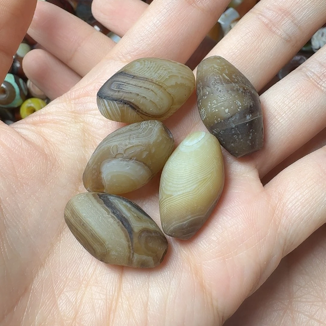 玛瑙/玉髓未镶嵌满30包邮