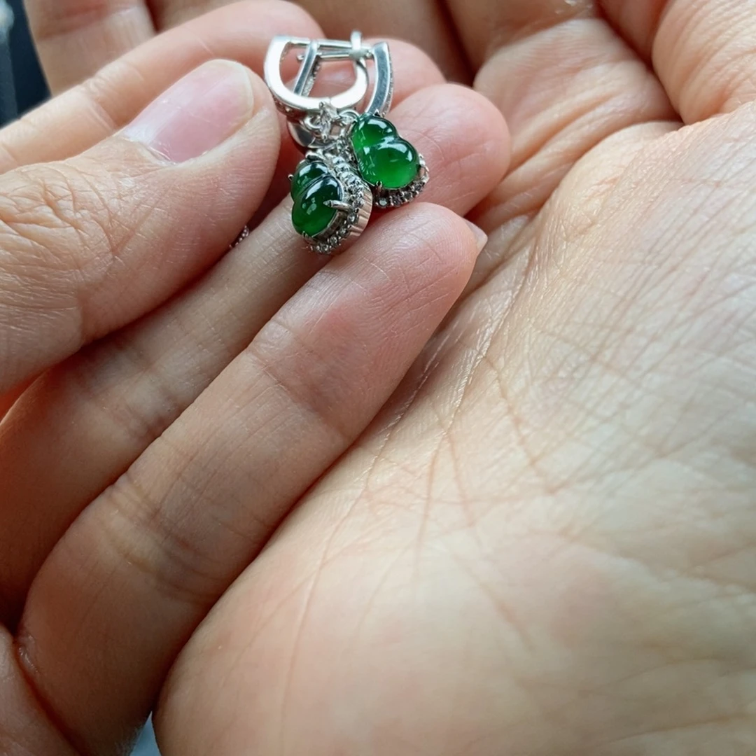 翡翠耳饰银S925镶嵌陈**翡翠首饰