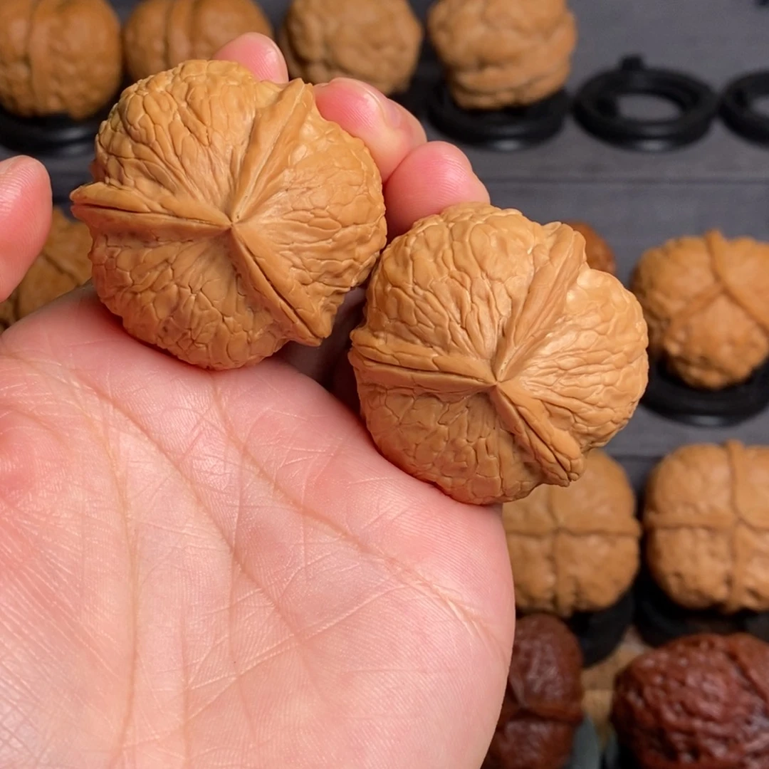 把件文玩核桃一****9牛犇