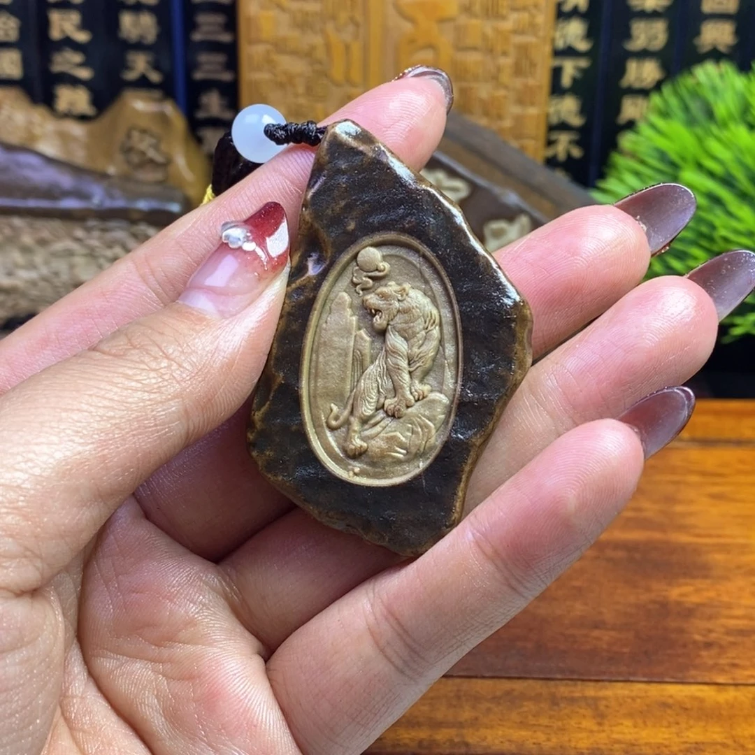 戈壁石2852589658565589