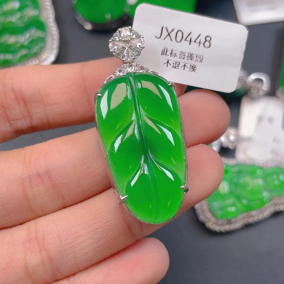 【闪购商品】颈饰银S925镶嵌翡翠翡翠