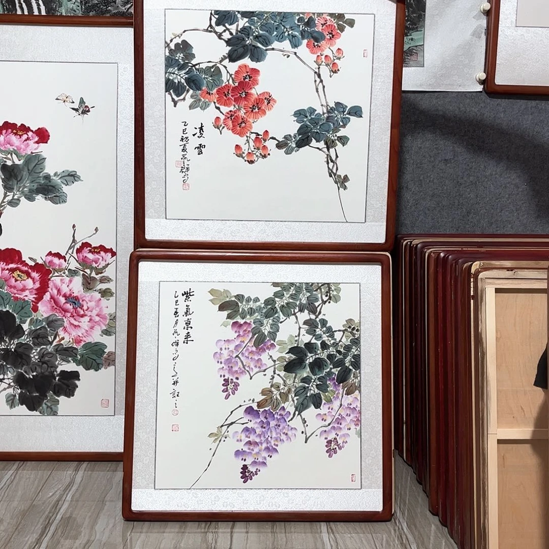 国画书画作品带框63×63厘米