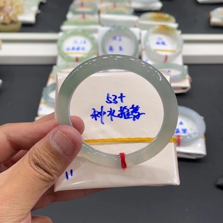 未镶嵌手镯翡翠缅甸翡翠