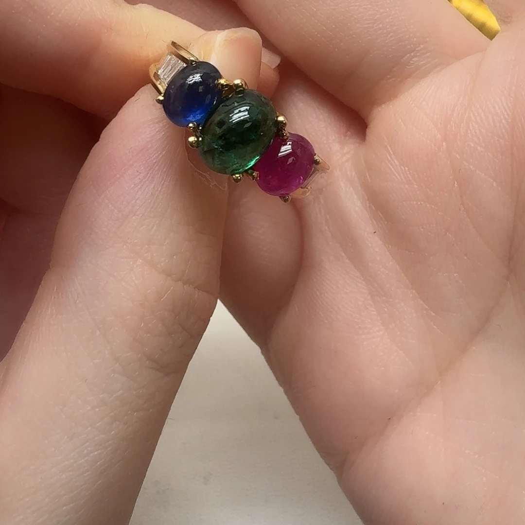 未镶嵌蓝宝石戒指