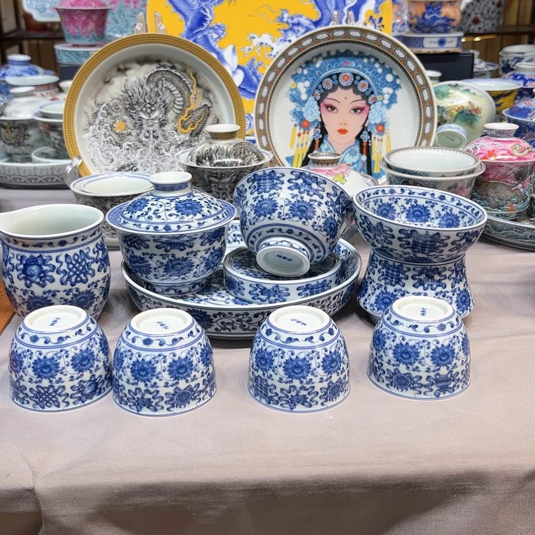 米***娜景德镇瓷器鉴定完毕