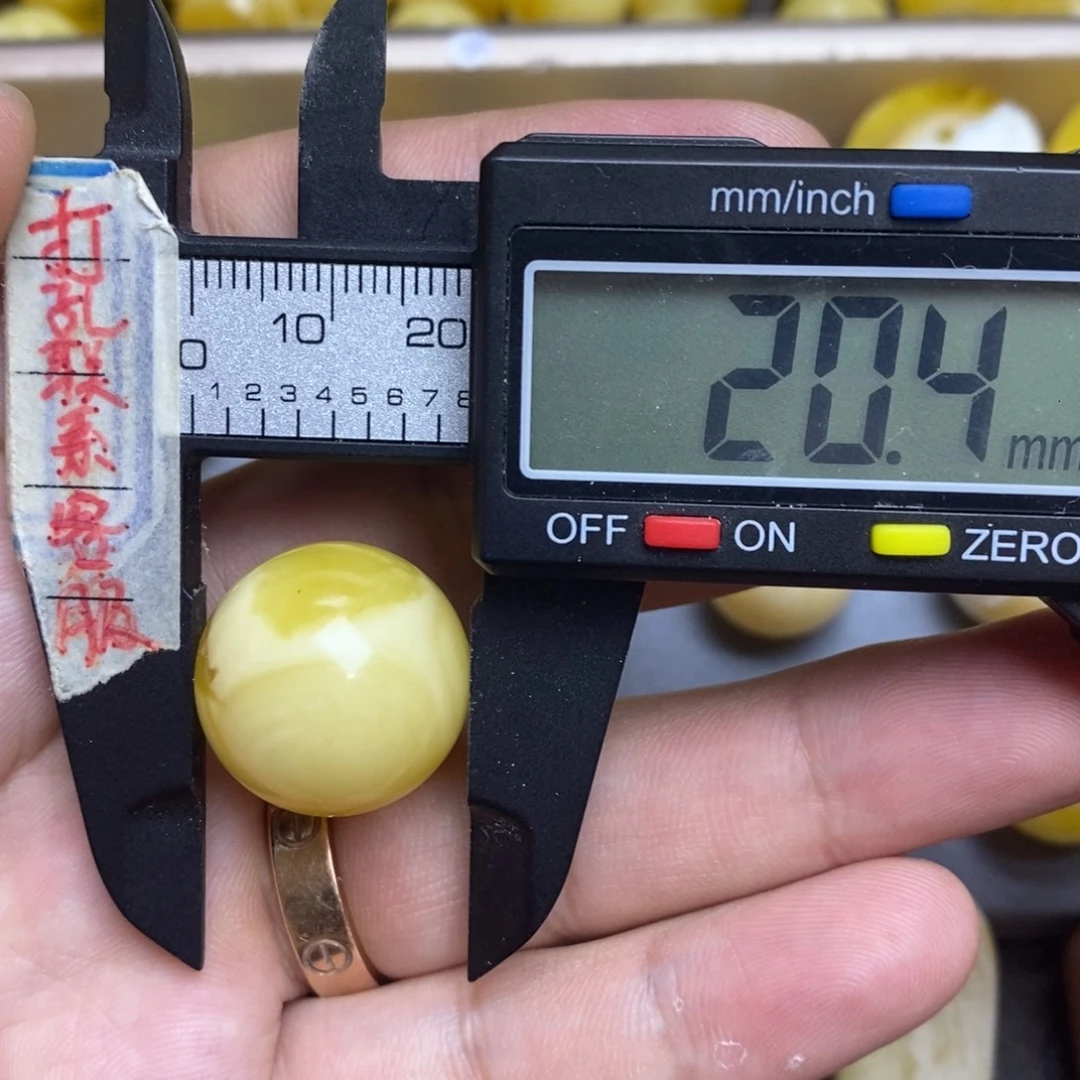 裸石蜜蜡未镶嵌20.4微粉圆珠默认直发