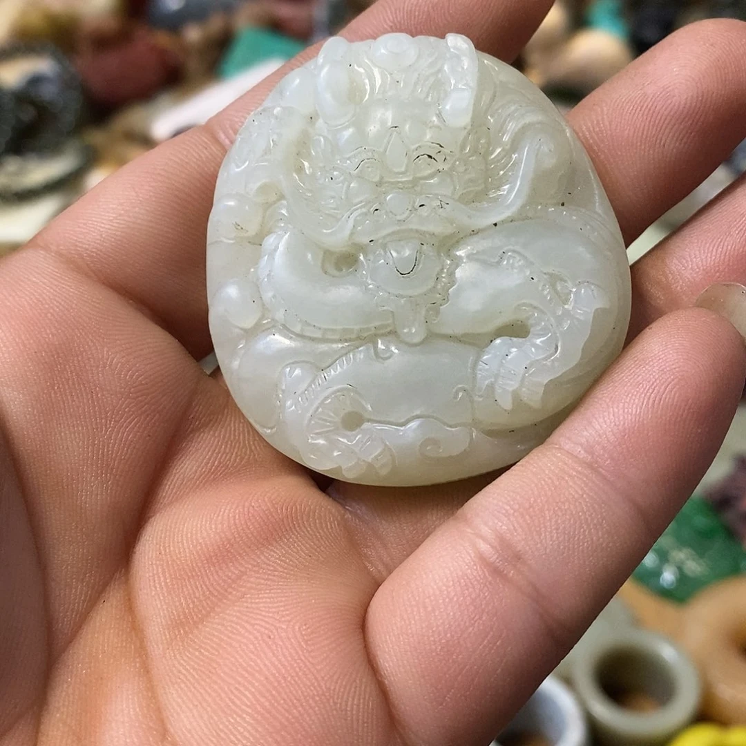 和田玉（糖玉）未镶嵌挂件