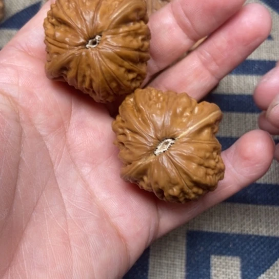 吊坠文玩核桃铁锤