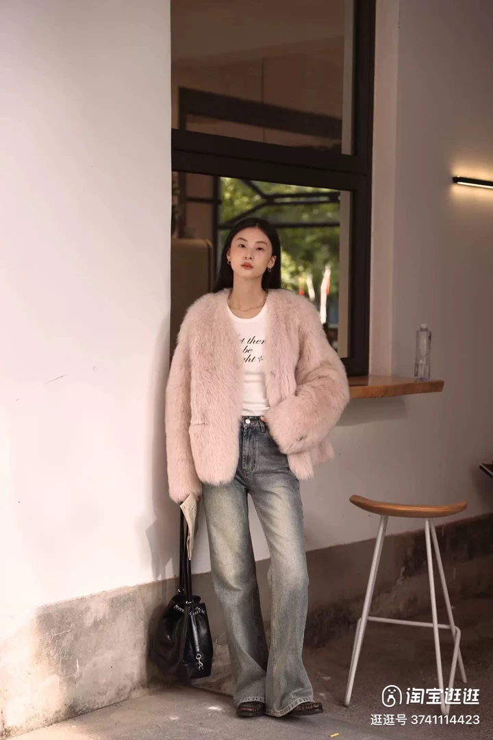 6633-1进口托斯卡纳皮毛一体外套女短款