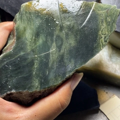 未镶嵌和田玉（糖玉）挂件康*