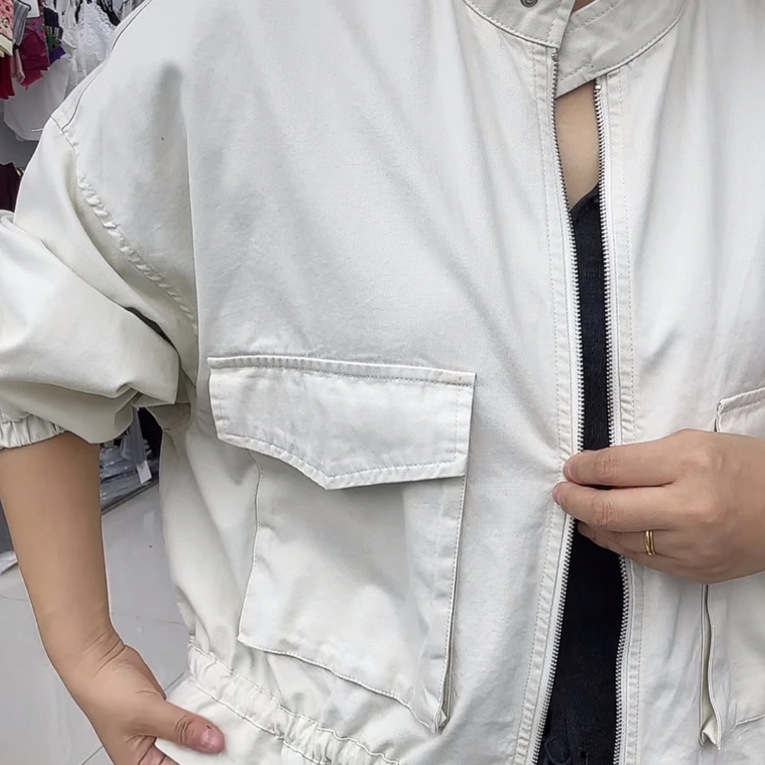 宽松型常规秋季长袖简约立领短外套女短款牛仔白色