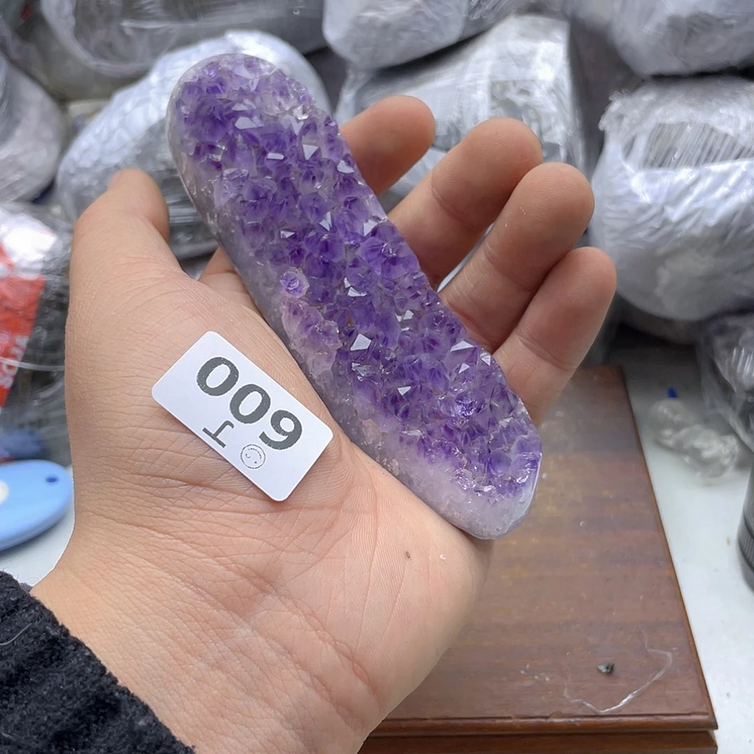 紫晶大型摆件（非配饰）未镶嵌