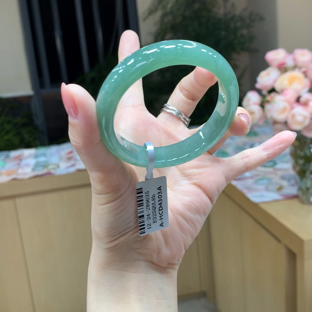 未镶嵌手镯翡翠不退不换