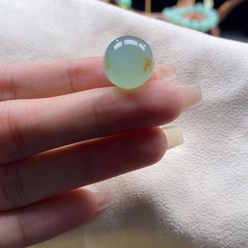 【闪购商品】翡翠颈饰未镶嵌晴绿洒金珠卡15.5