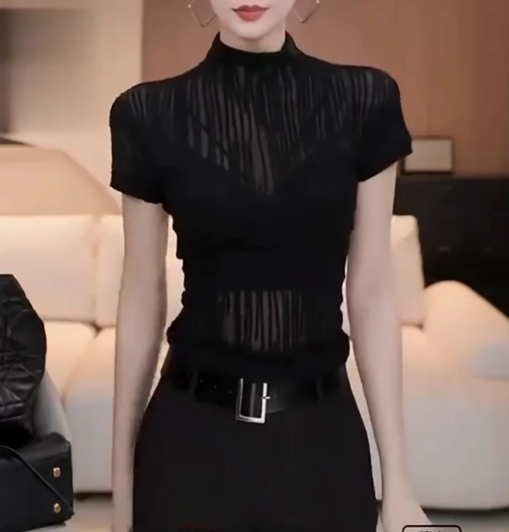 时尚百搭透视感品质短袖打底衫