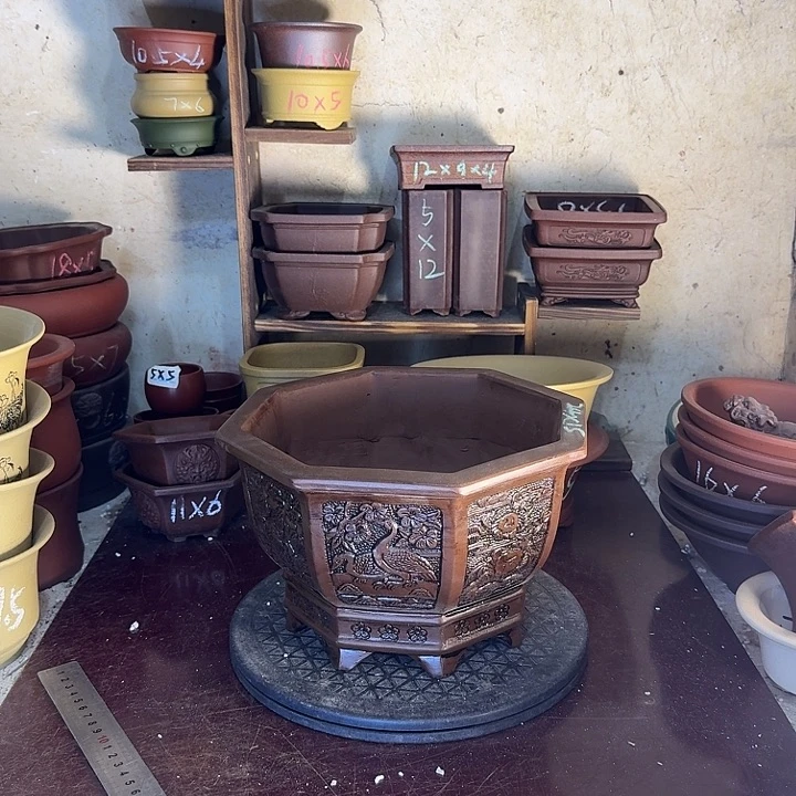 紫砂花盆，手工制作