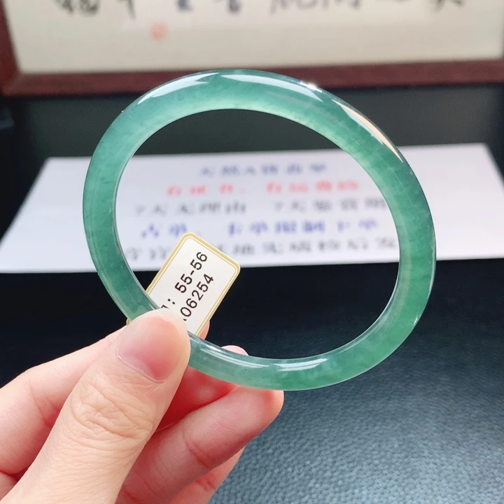 翡翠未镶嵌手镯翡翠手镯69