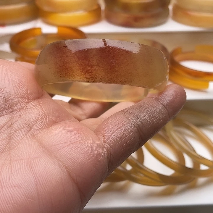 南****珐琅非金属藏羊角手镯微瑕68.8