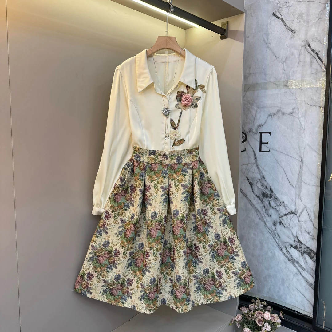 2025复古立体花朵装饰高端时尚气质优雅漂亮收腰显瘦连衣裙973