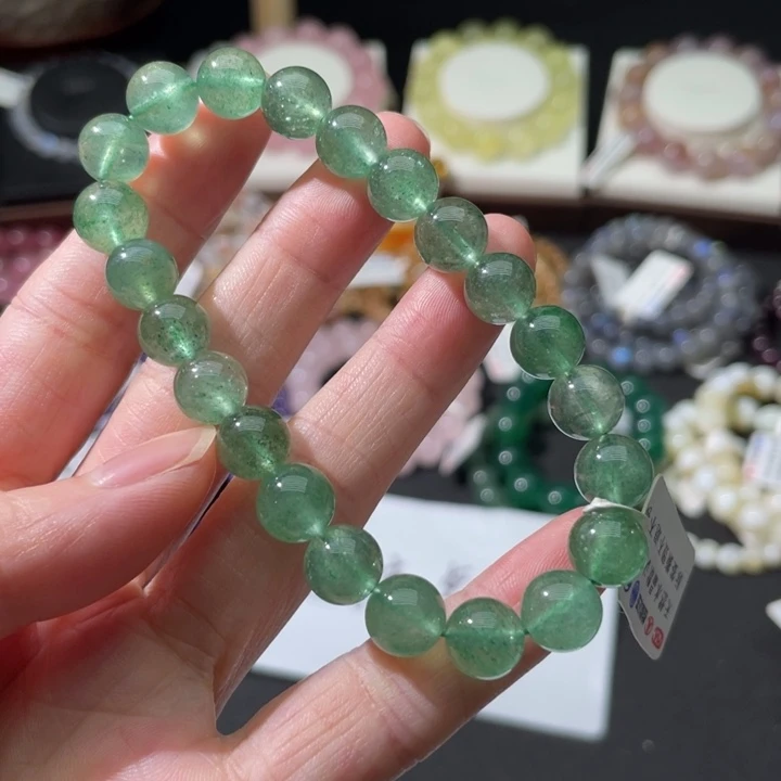 水晶手链未镶嵌绿草莓8+