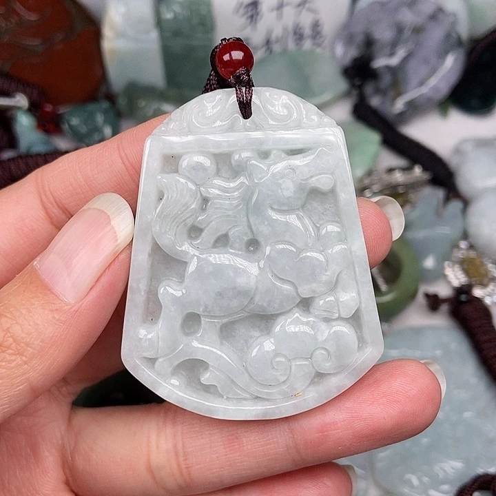 颈饰未镶嵌翡翠翡翠