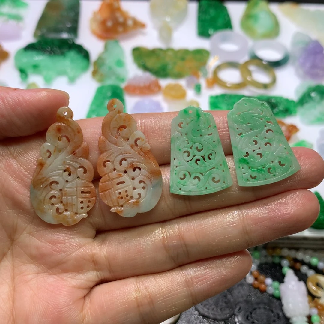 未镶嵌定制翡翠草***马花片