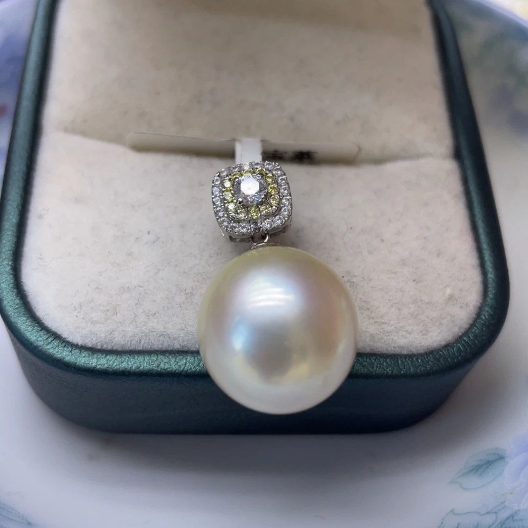 颈饰18K金镶嵌海水珍珠13-14